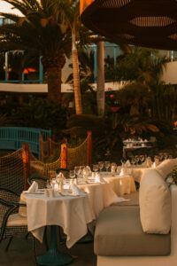 dining seaside los jameos