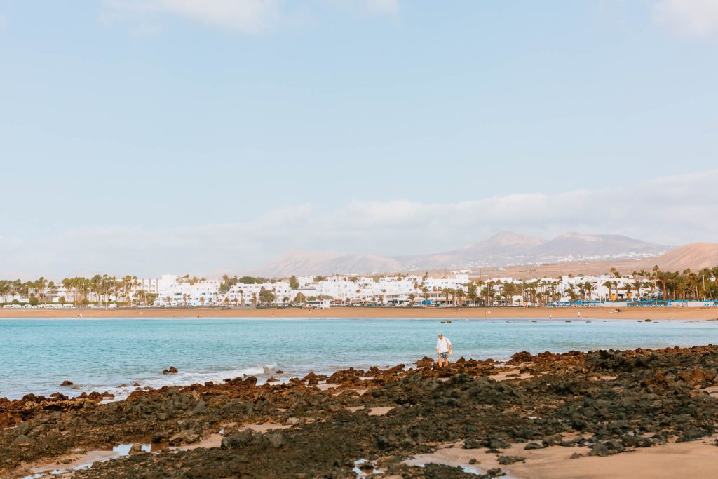 beach at seaside los jameos