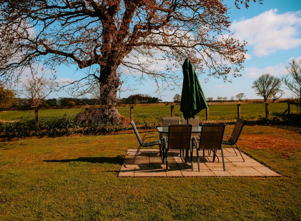 national trust holiday cottages