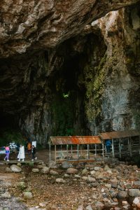 smoo cave