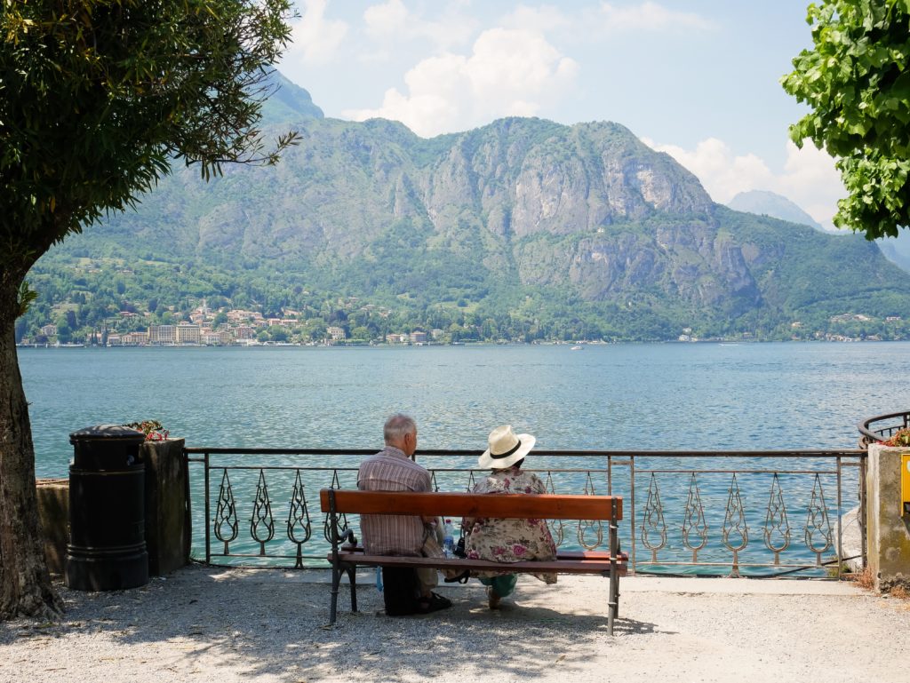 how to get from Milan to Lake Como