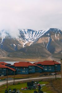 svalbard weather in summer