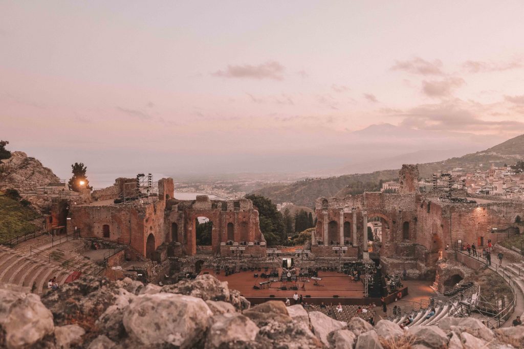 things to do in taormina